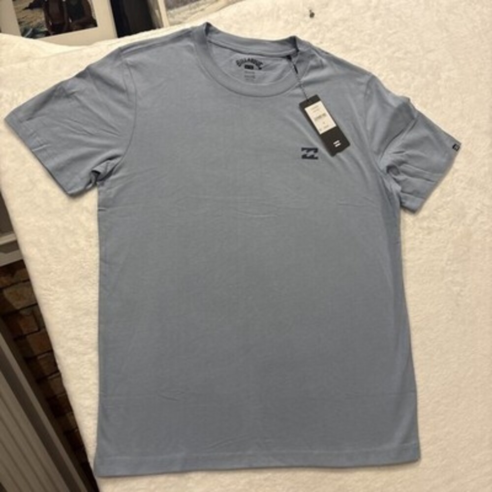billabong t shirt, Med, Dusty Blue, 100% Cotton, Short Sleeve, Graphic Imprint